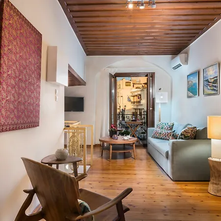 Casa Irene Apartment *